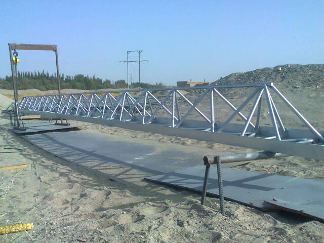 石拐专业承揽大中小型喷涂翻新施工业务！